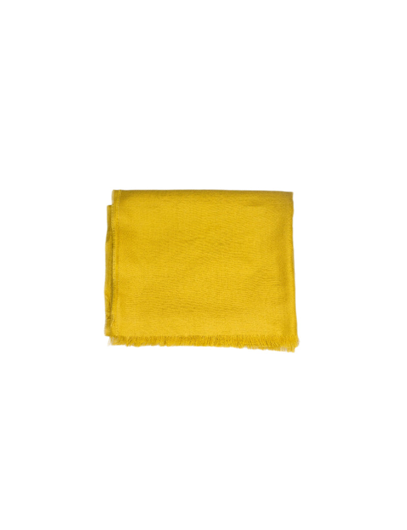 Chal royal de súper baby alpaca de Perú y seda color mostaza