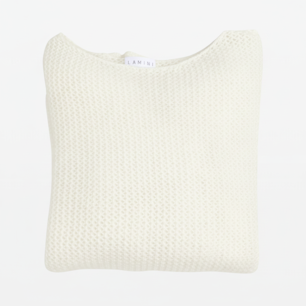 Jersey de cuello barco LAMINI de punto 100% baby alpaca color ivory doblado