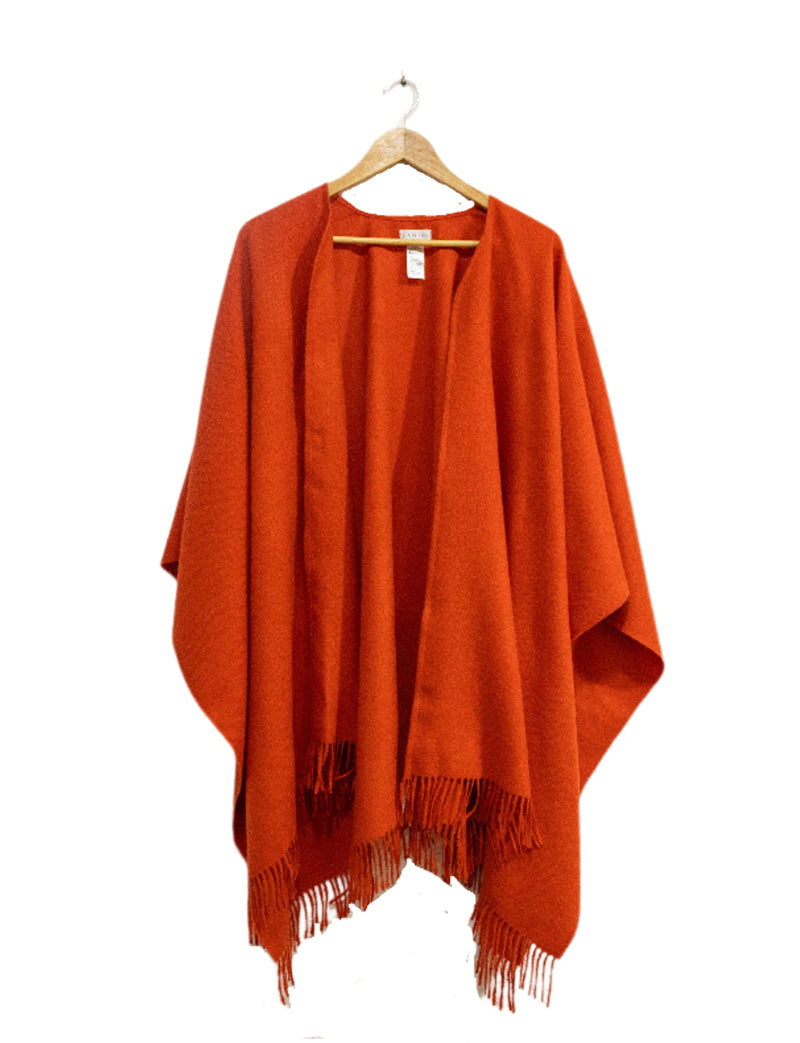 Poncho clásico peruano de baby alpaca color mandarina