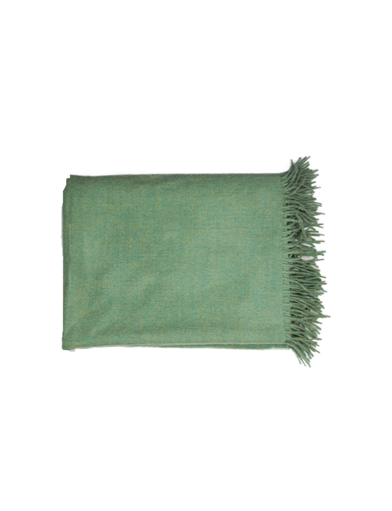 Manta melange verde tejida en lana de baby alpaca de Perú