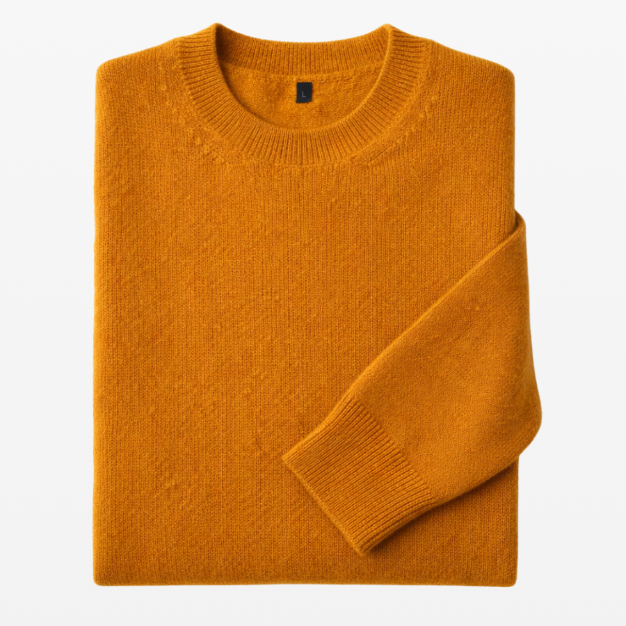 Jersey classic cuello redondo de mujer tejido en lana baby alpaca 100% color turmeric de la marca LAMINI doblado